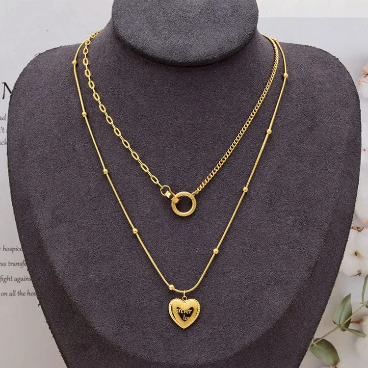 🌟 Women's Titanium Double-Ring Love Necklace - Your Statement Piece 🌟