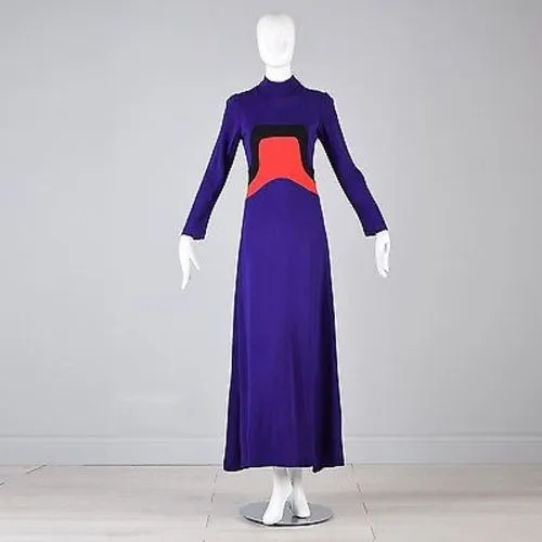 1960s Iconic Space Age Mod Long Sleeve Maxi Dress in Bright Purple Knit