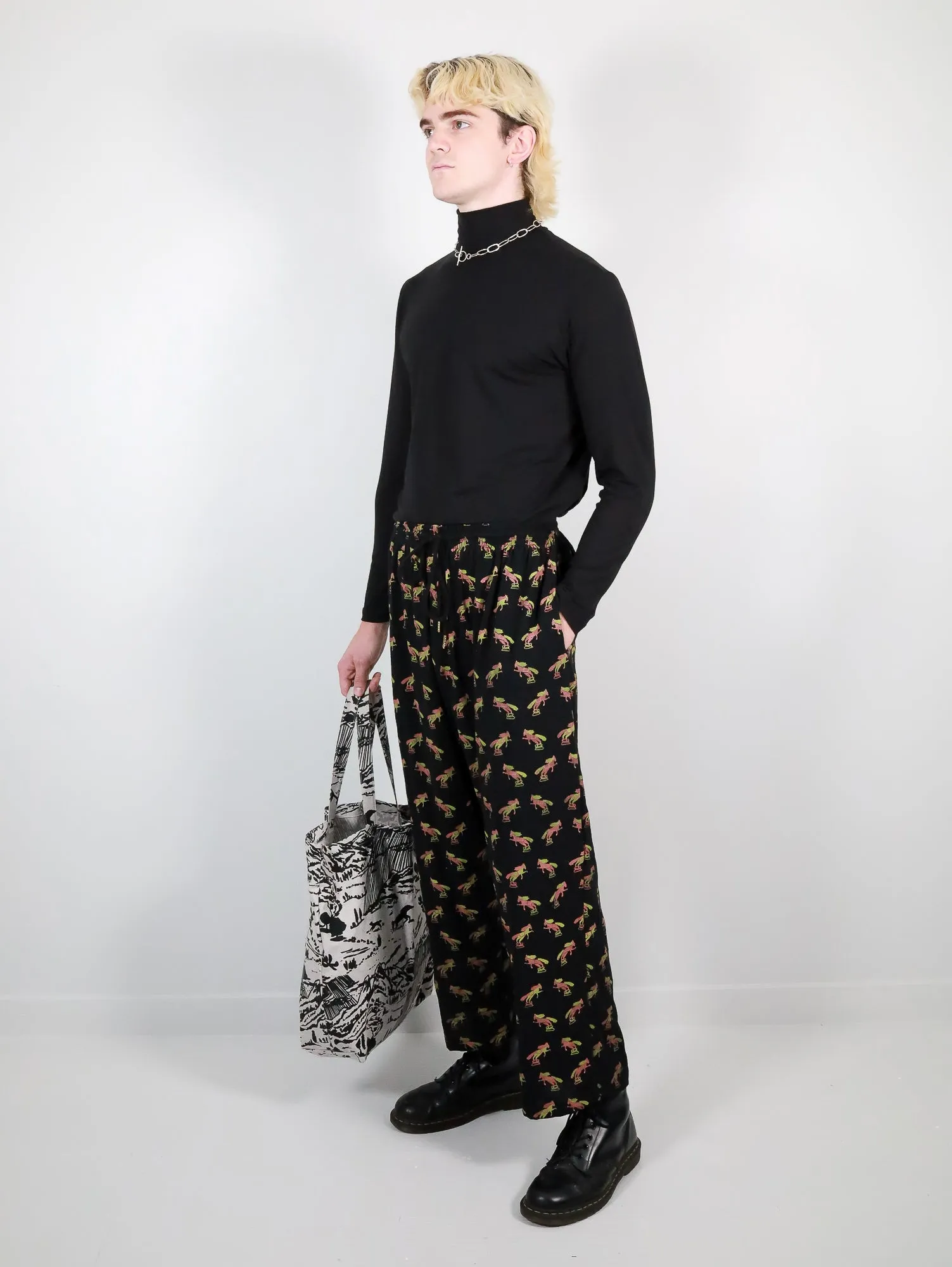 Black Loose Turtleneck