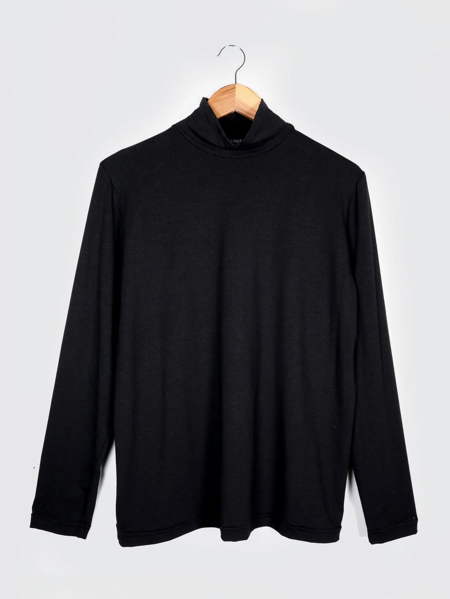 Black Loose Turtleneck