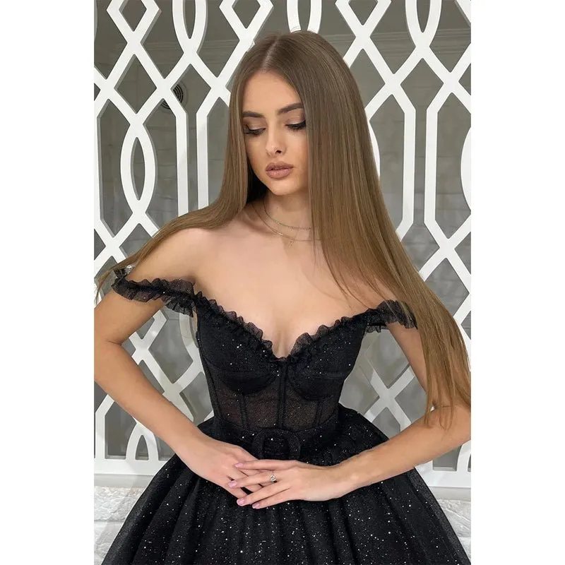 Chic & Modern A-line Off-shoulder Straps Prom Evening Dress