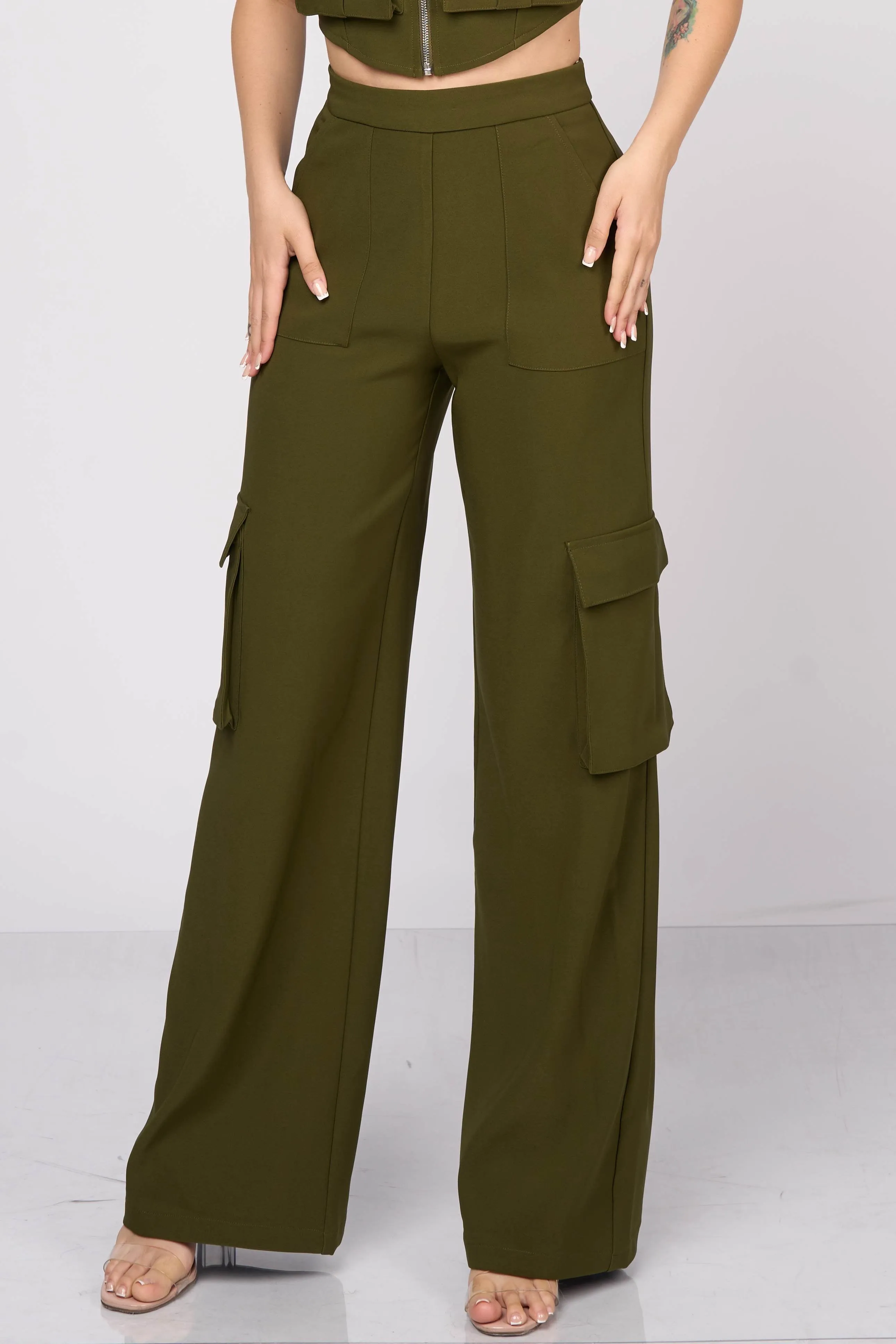 CHIC CARGO ZIPUP CROP TOP & CARGO PANTS SETS