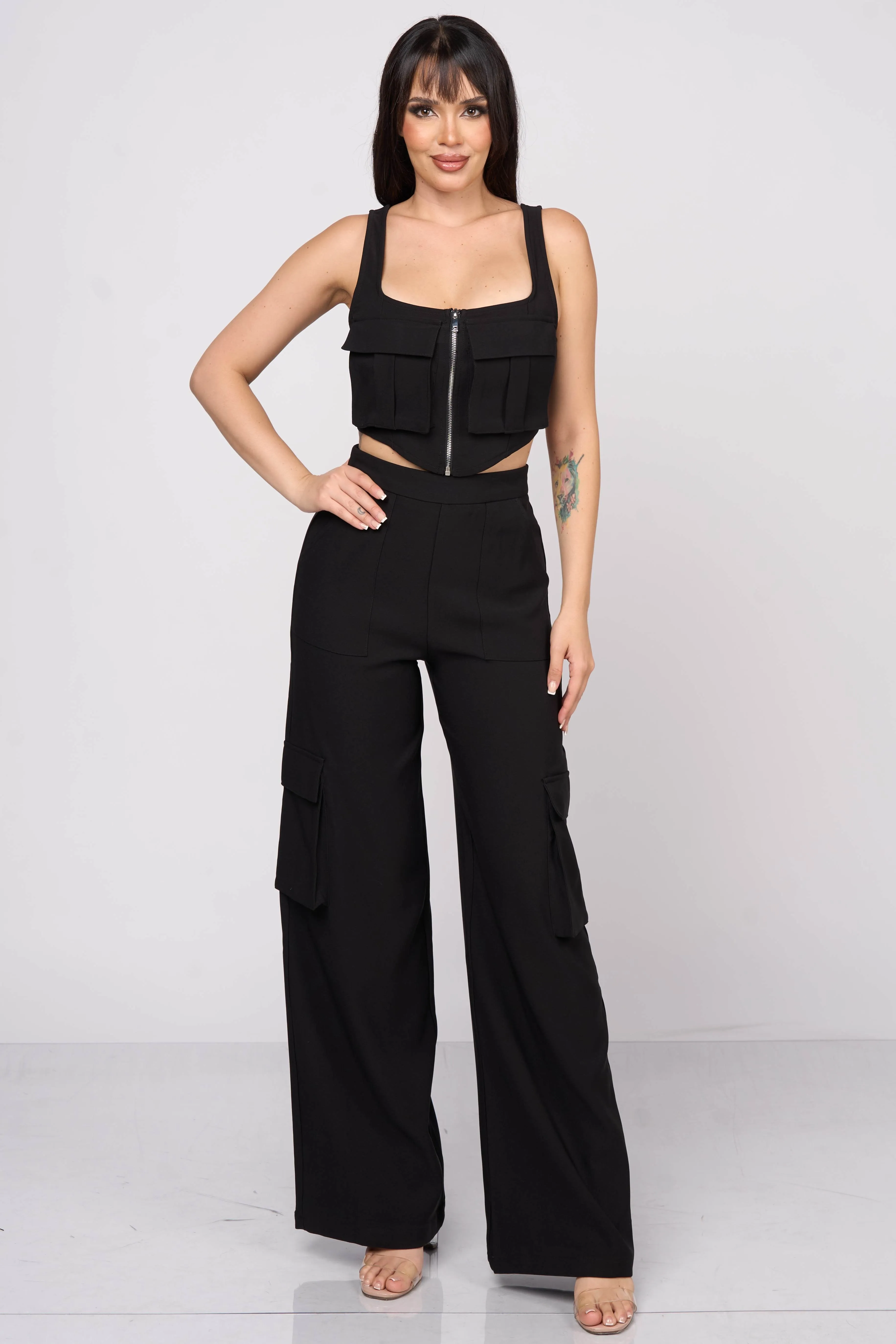 CHIC CARGO ZIPUP CROP TOP & CARGO PANTS SETS