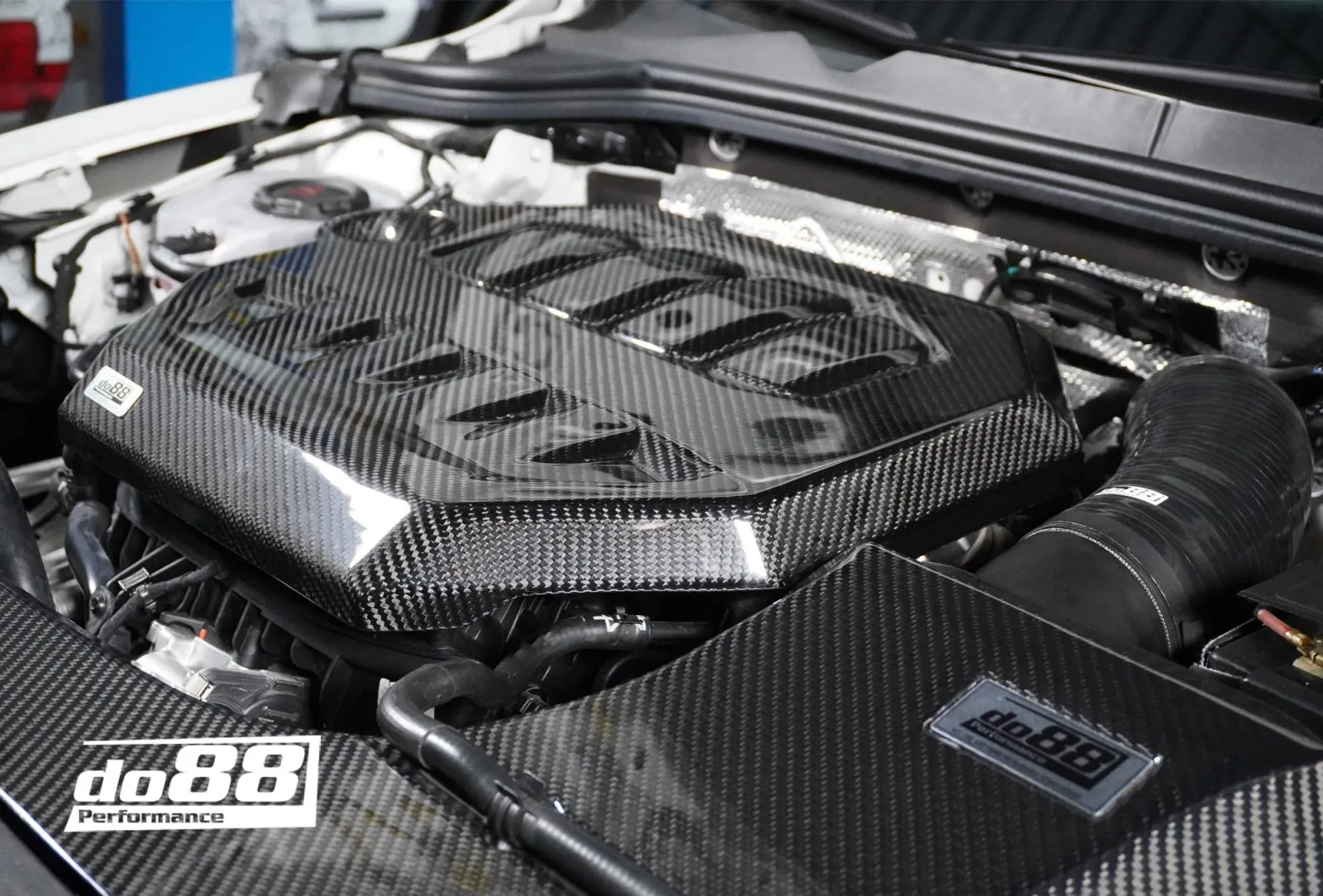 do88 Carbon Fiber Engine Cover - VW/Audi MQBe 2.0T