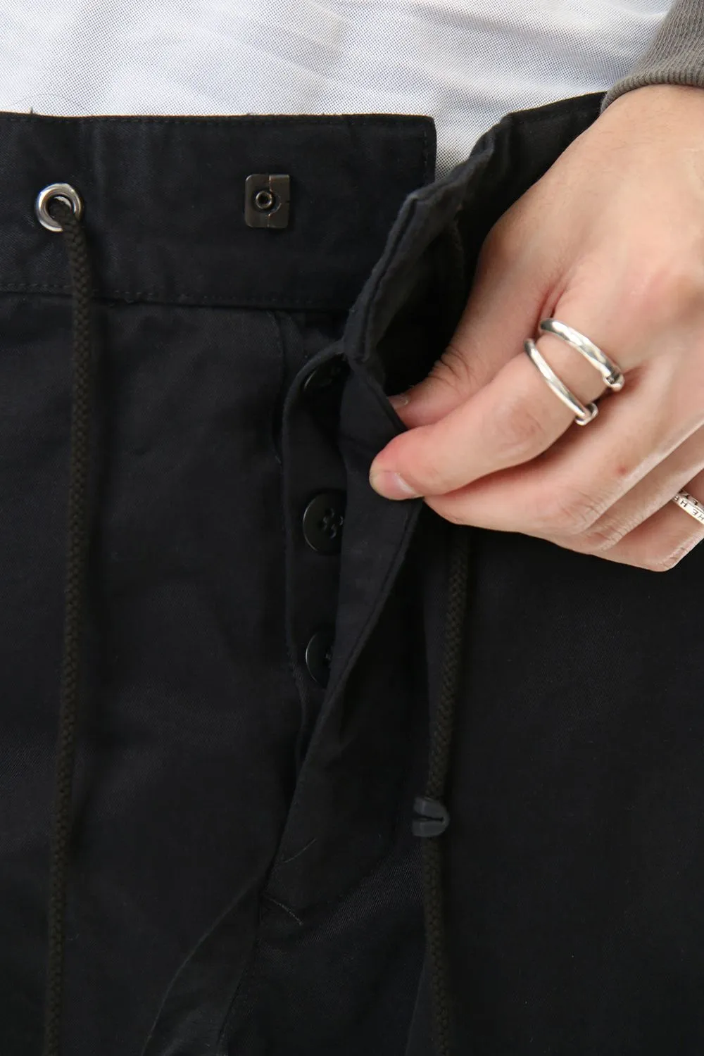 INVISIBLE CARGO PANTS - BLACK
