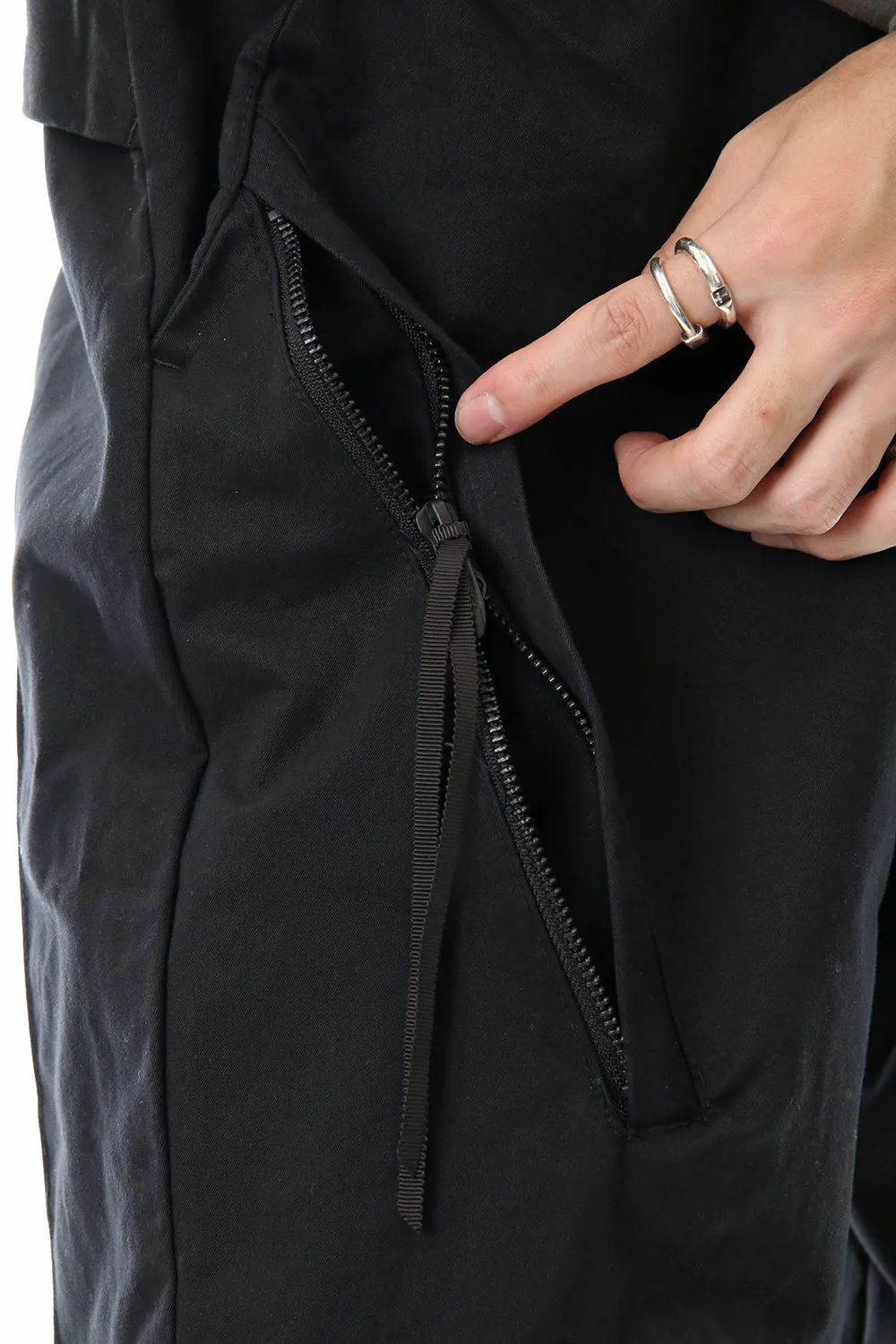 INVISIBLE CARGO PANTS - BLACK