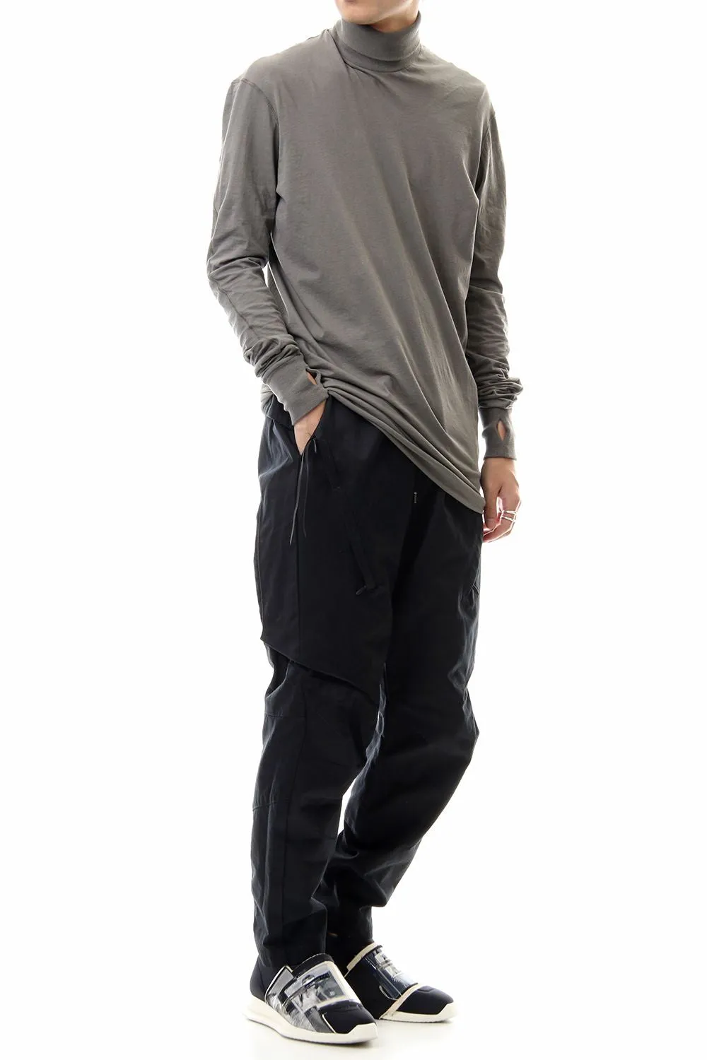 INVISIBLE CARGO PANTS - BLACK
