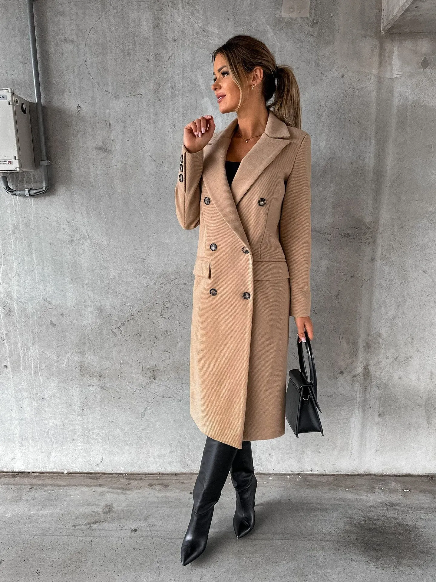 Laura |  Elegant Coat
