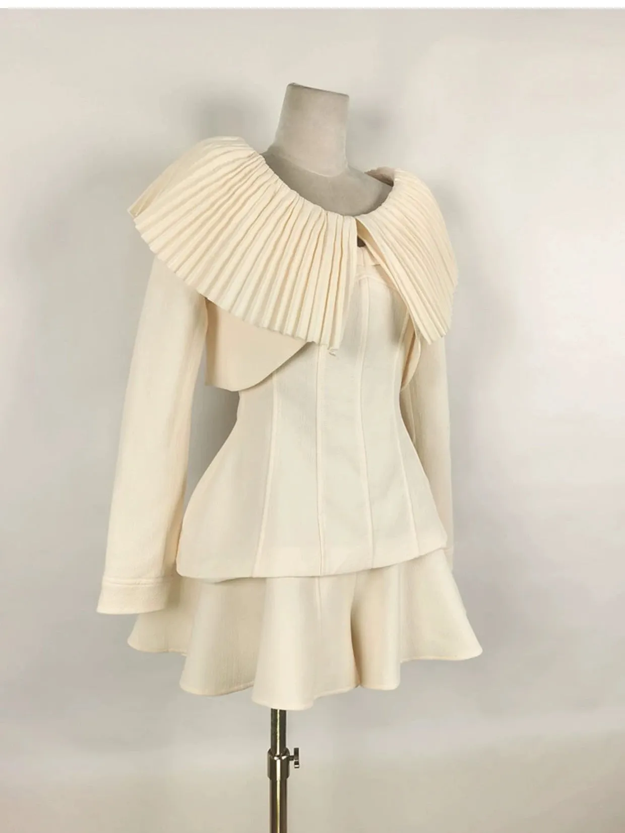Milky beige sophisticated elegant Round Neck short cropped Coat   Shorts   Top three pieces set  - Yus