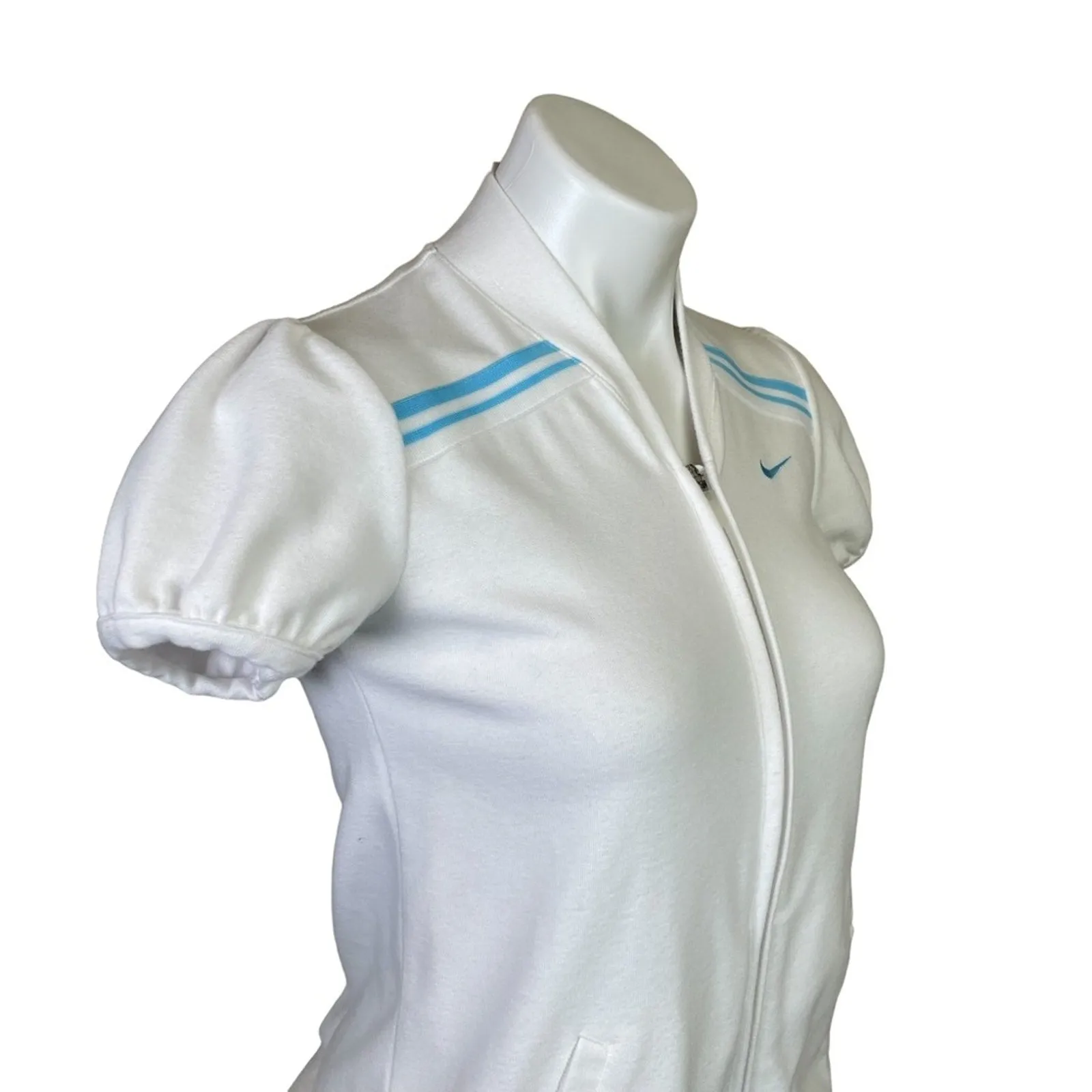 Nike | Women’s White & Baby Blue Short Sleeve Terry Cloth Jacket | Size: XS