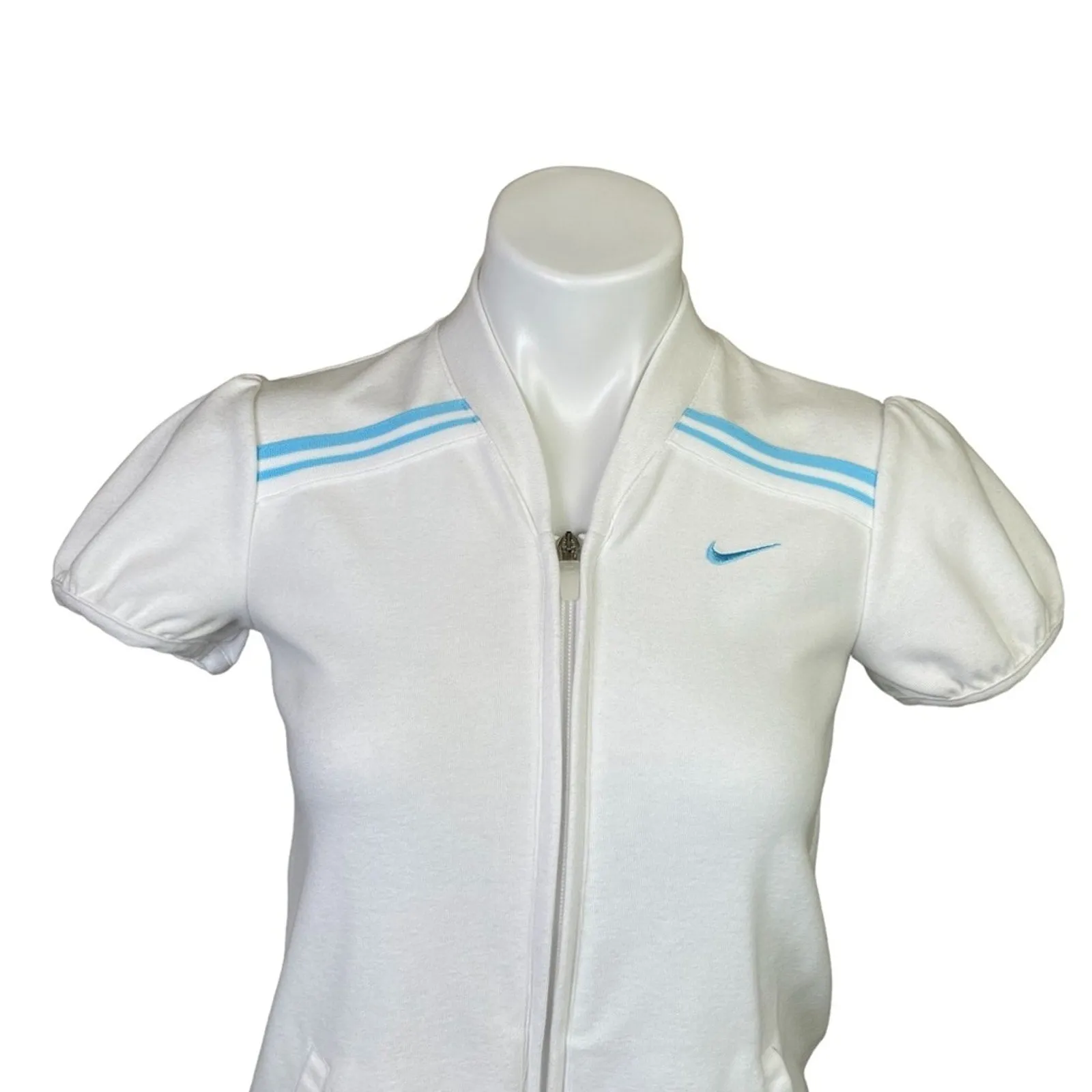 Nike | Women’s White & Baby Blue Short Sleeve Terry Cloth Jacket | Size: XS