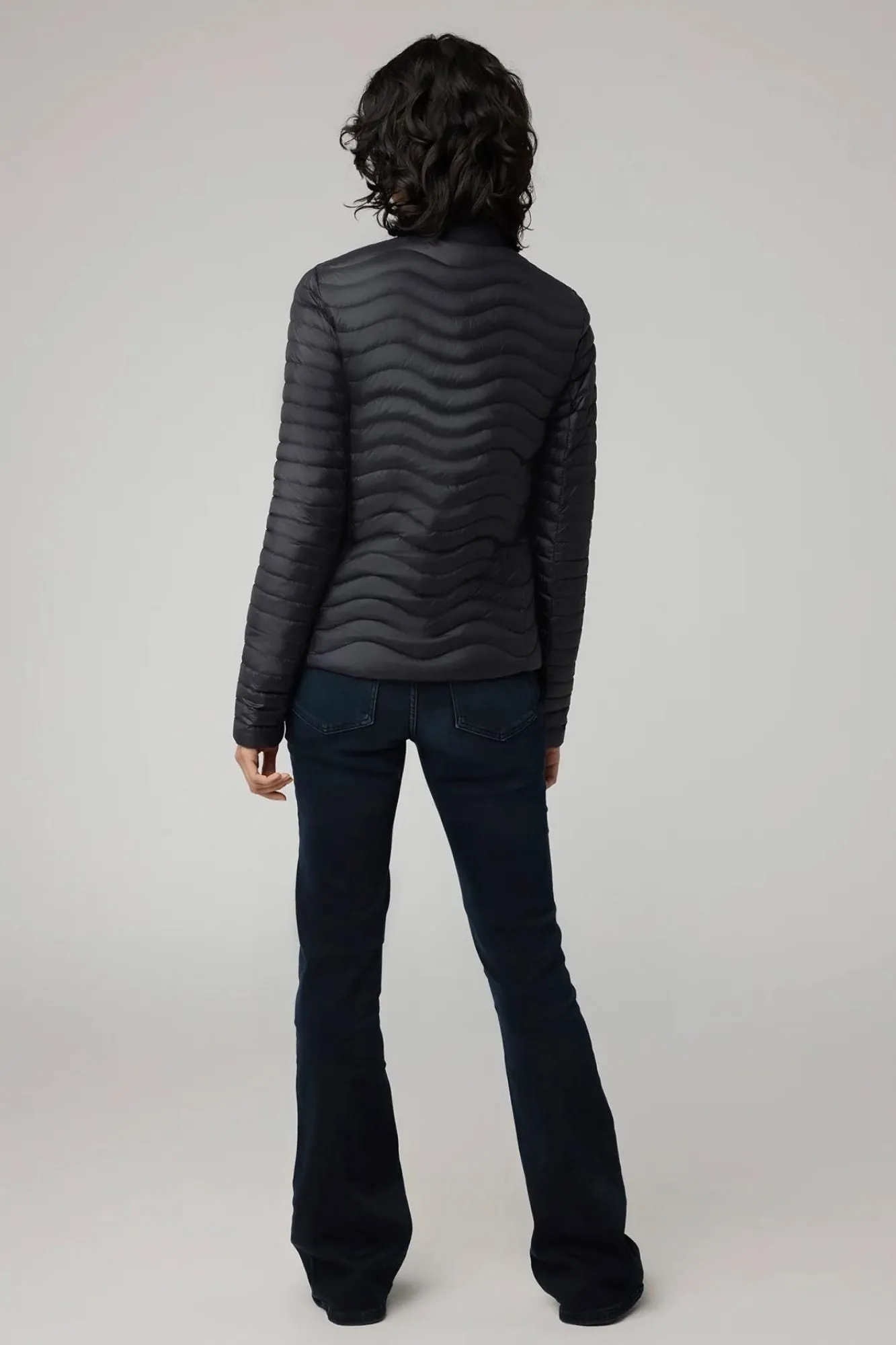Robin - V Down Jacket