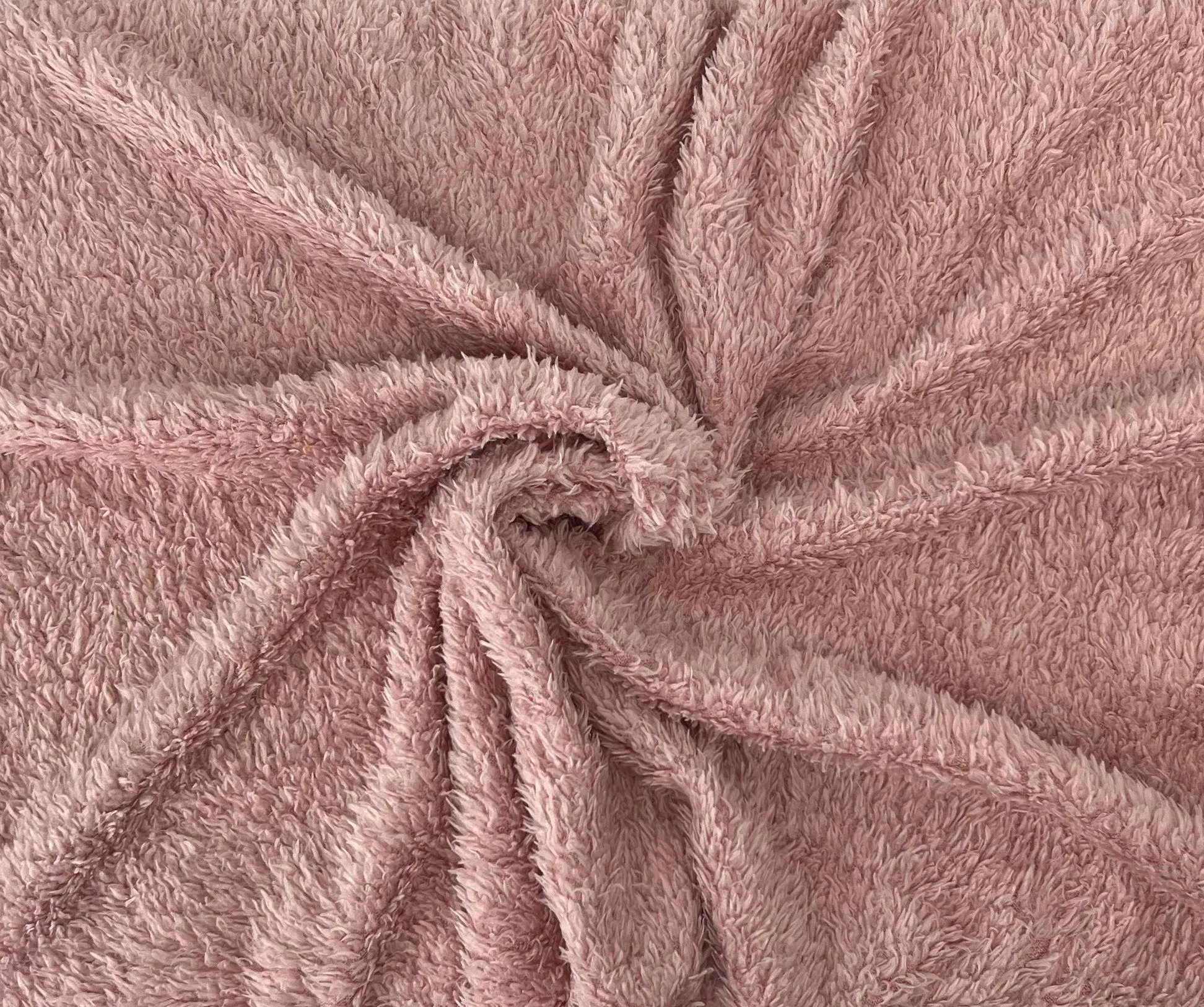 Teddy Fleece Throw (Pink)