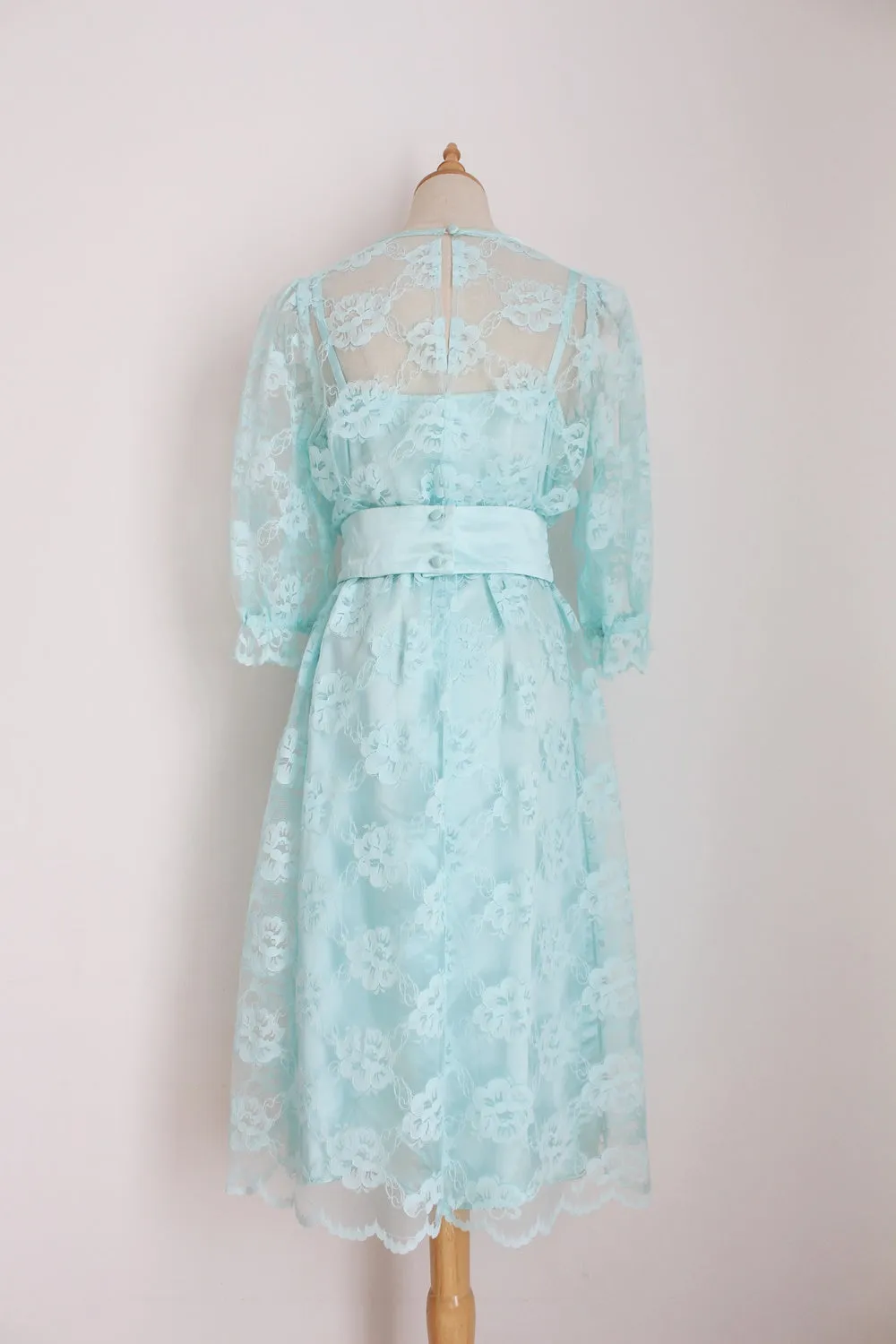 VINTAGE LACE OVERLAY DRESS SET BLUE - SIZE 10