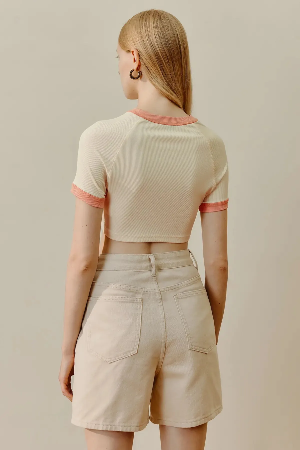 Women's Contrast Binding Rib Crop Top